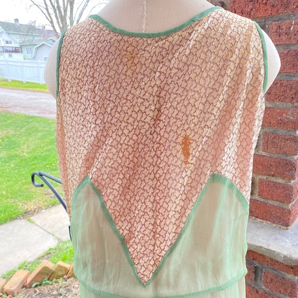 Vintage 1920s Green Chiffon & Lace Flapper Dress - Picture 2 of 11